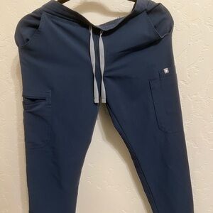 Figs Women's Yola Skinny Scrub Pant in Dark Harbor